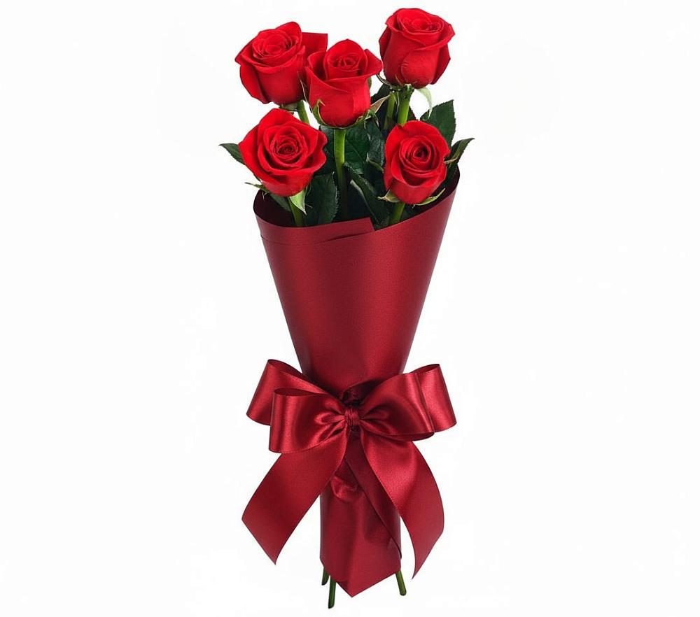 Букет 5 Красных роз Эдлесс Лав в Гиагинской