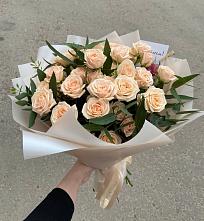 Букет Кремовые розы Латте в Гиагинской