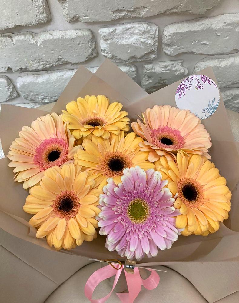 Букет цветов из: Герберы в Гиагинской