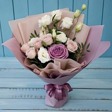 Букет цветов из:  Розы и Лизиантусы в Гиагинской