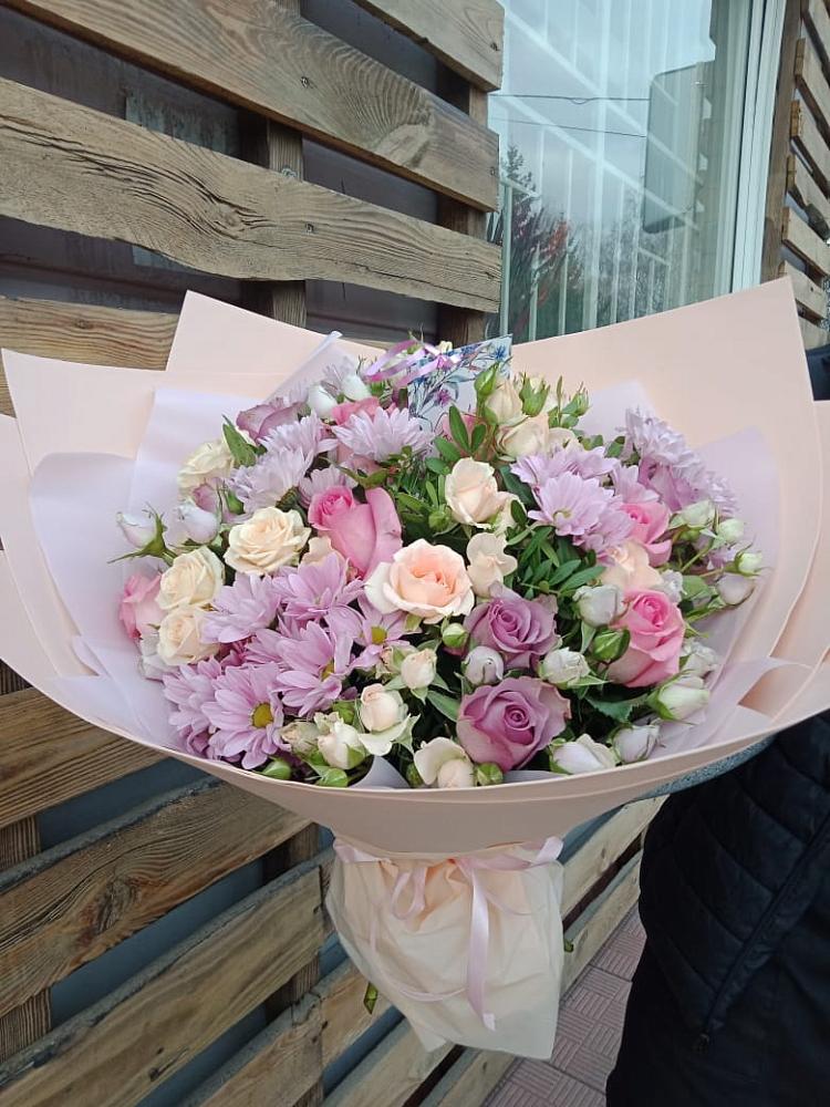 Букет цветов из: Розы и Хризантемы в Гиагинской