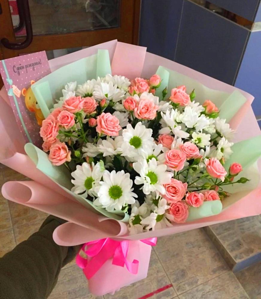 Букет цветов из: Розы и Хризантемы в Гиагинской