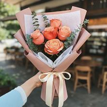 Букет цветов из:  Розы #REPLACE_PRED# Гиагинской