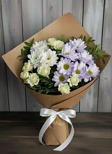 Букет цветов из:  Хризантемы и Розы в Гиагинской