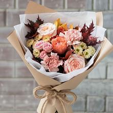 Букет цветов из:  Гвоздики, Хризантемы и Розы в Гиагинской