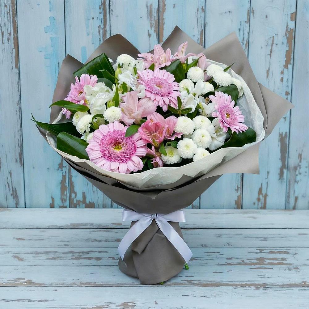 Букет цветов из: Герберы, Альстромерии и Хризантемы в Гиагинской