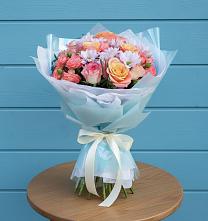 Букет цветов из:  Хризантемы и Розы в Гиагинской