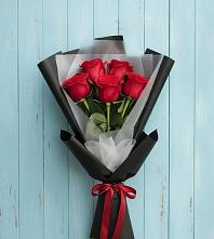 Букет цветов из:  Розы в Гиагинской