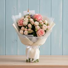 Букет цветов из:  Розы в Гиагинской