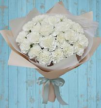 Букет цветов из:  Гвоздики в Гиагинской