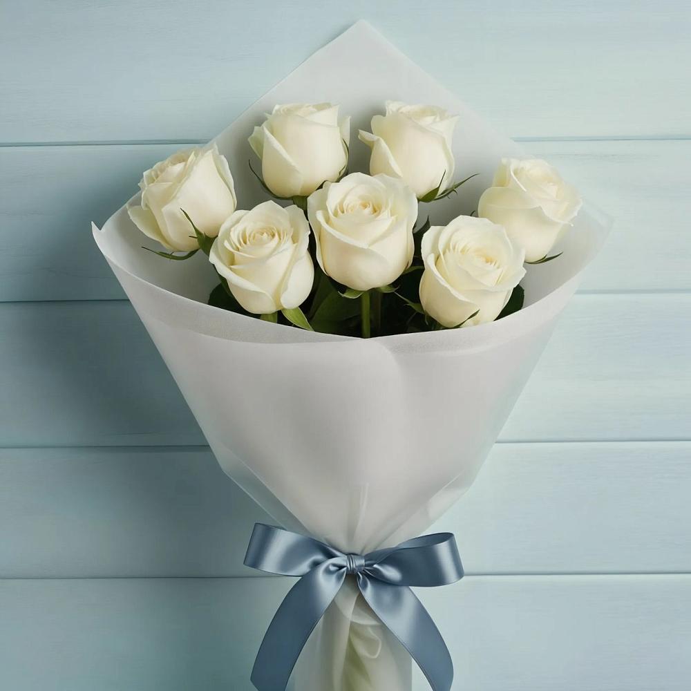Букет 7 Белых роз Эдлесс Лав в Гиагинской